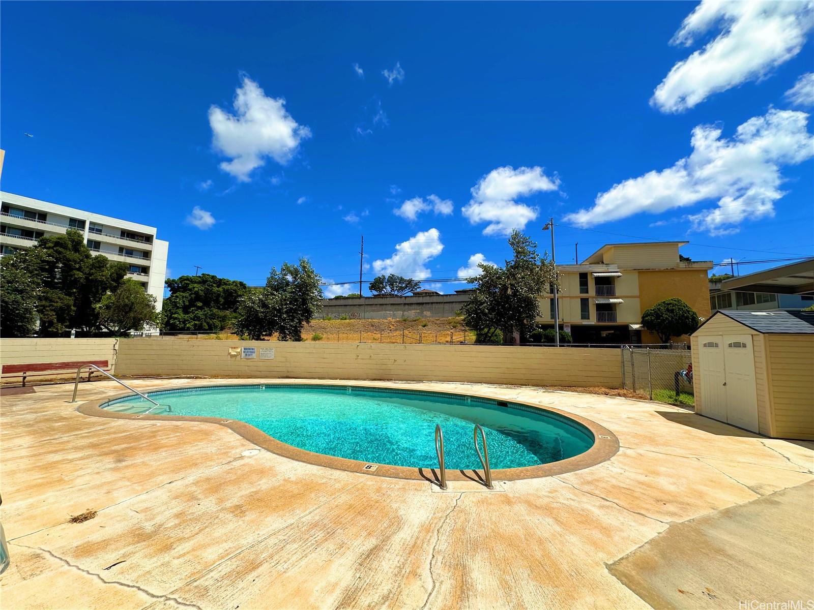 Salt Lake Manor condo # 809, Honolulu, Hawaii - photo 14 of 14