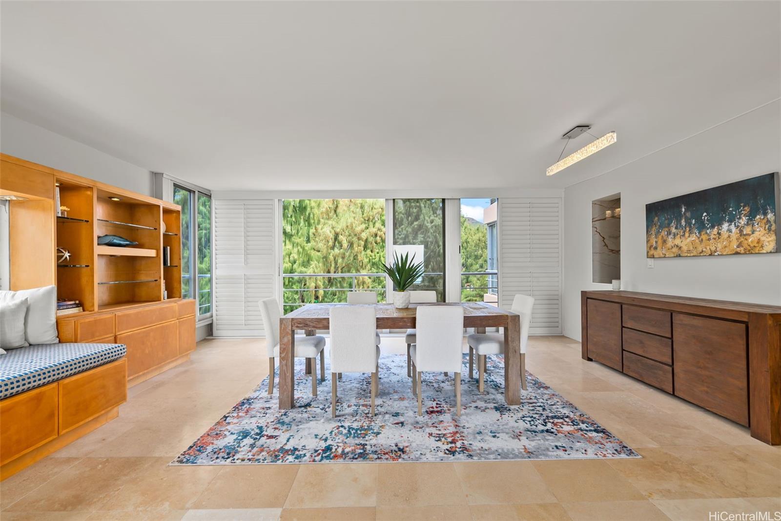 2979 Kalakaua Ave Honolulu - Rental - photo 11 of 22