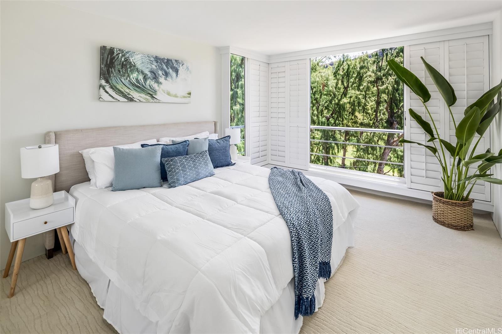 2979 Kalakaua Ave Honolulu - Rental - photo 18 of 22