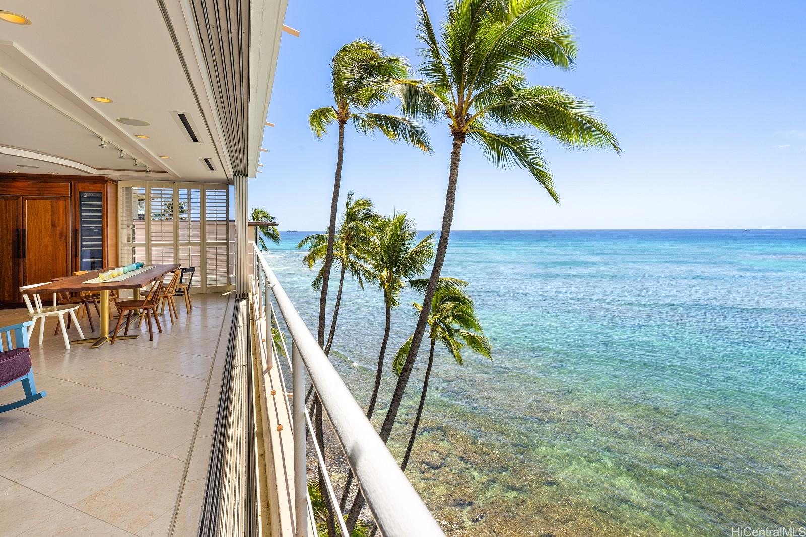 Coral Strand Ltd condo # 601, Honolulu, Hawaii - photo 5 of 17