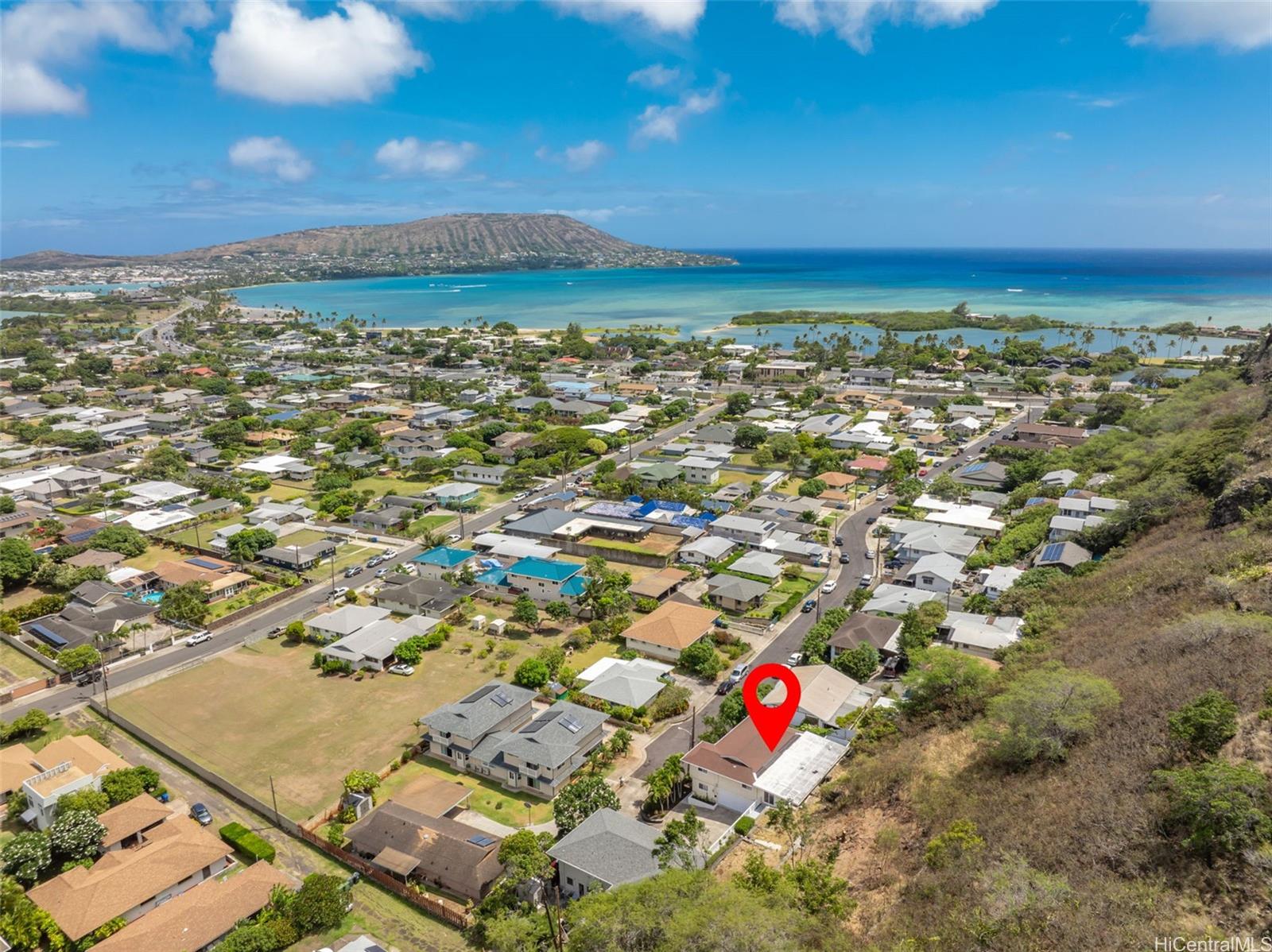 298  Moomuku Pl Kuliouou, Diamond Head home - photo 24 of 25