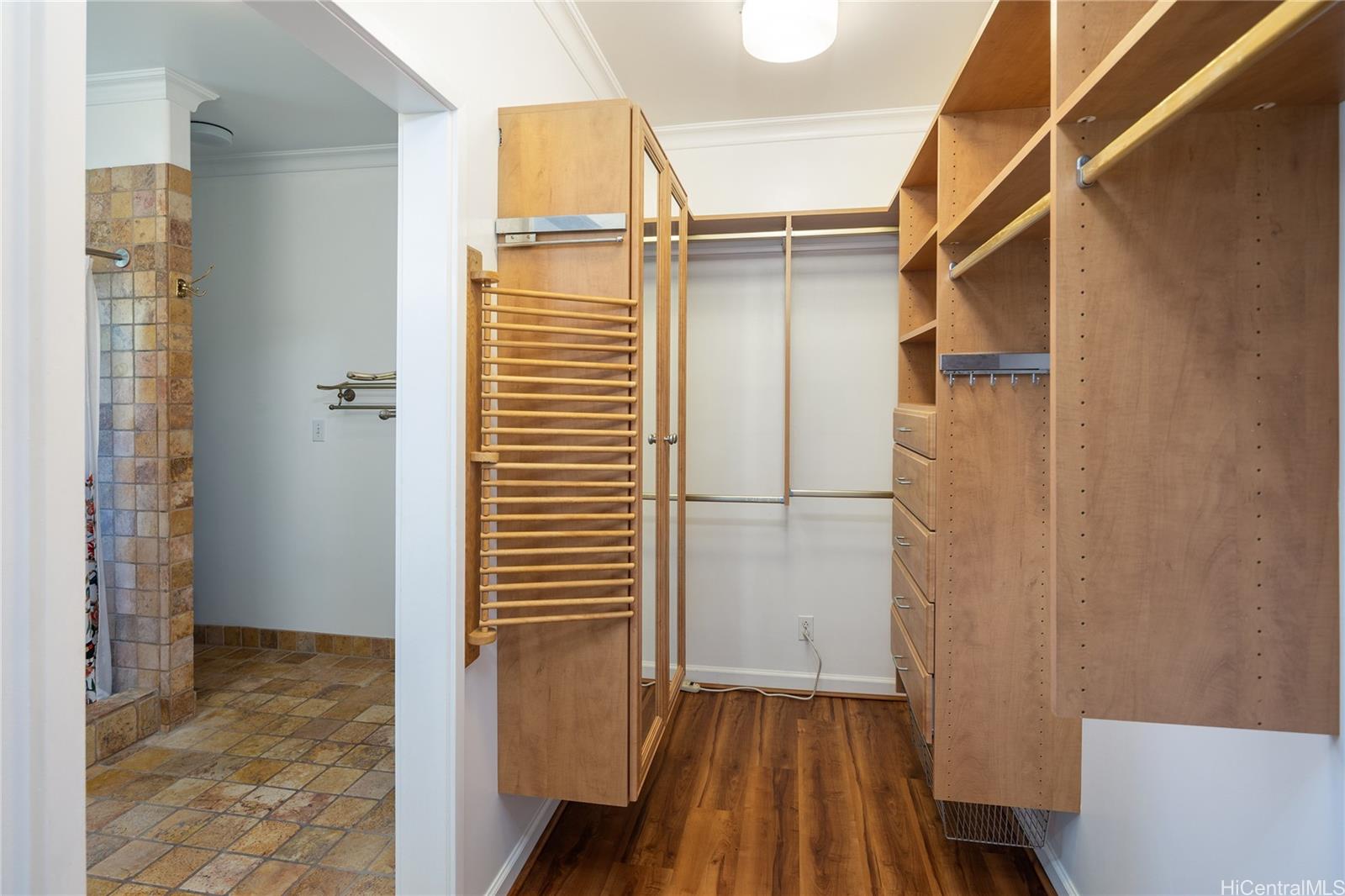 2983  Makalei Pl Diamond Head, Diamond Head home - photo 16 of 25