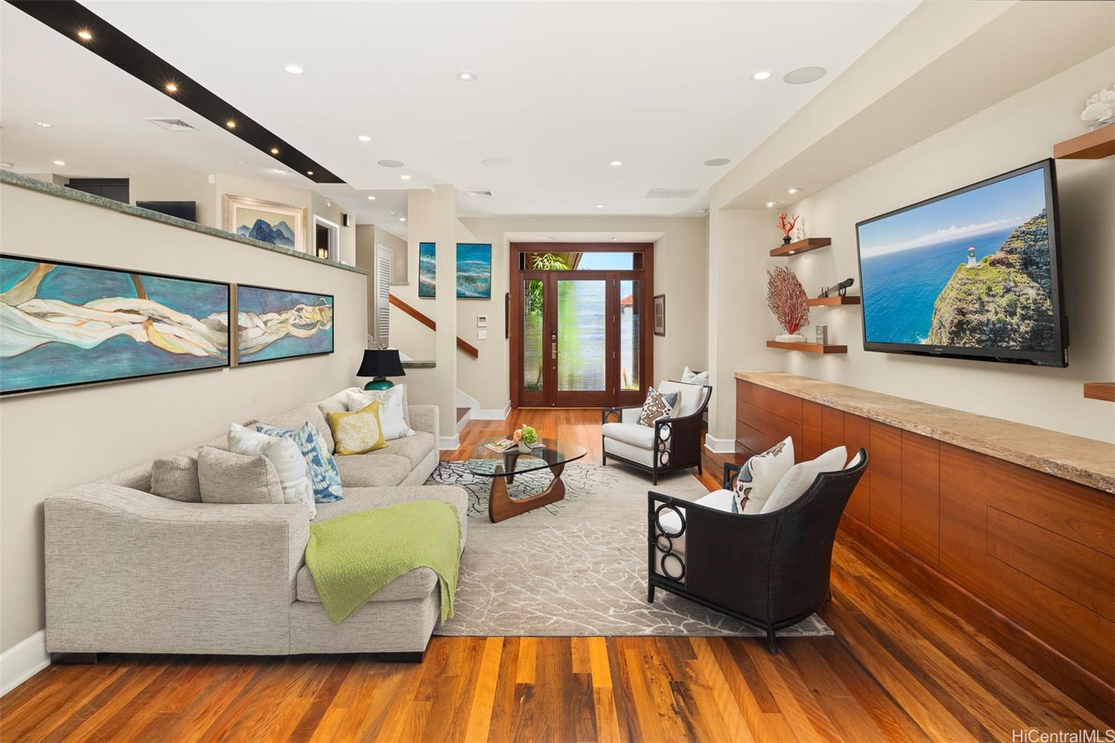 2984  Makalei Place Diamond Head, Diamond Head home - photo 5 of 25