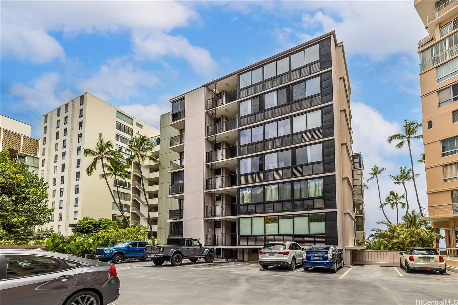 2987 Kalakaua condo # 201, Honolulu, Hawaii - photo 24 of 25