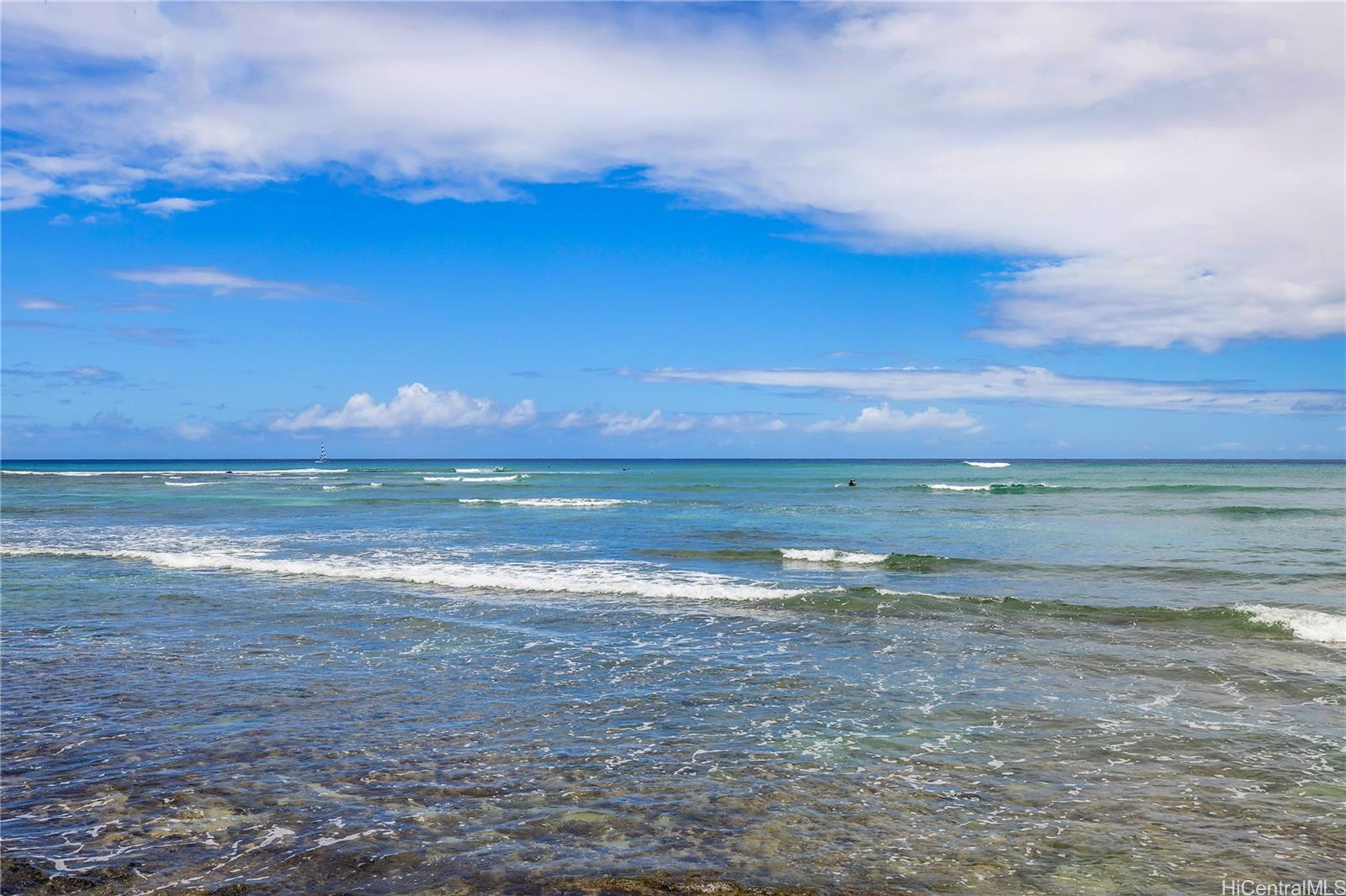 2987 Kalakaua condo # 201, Honolulu, Hawaii - photo 14 of 16