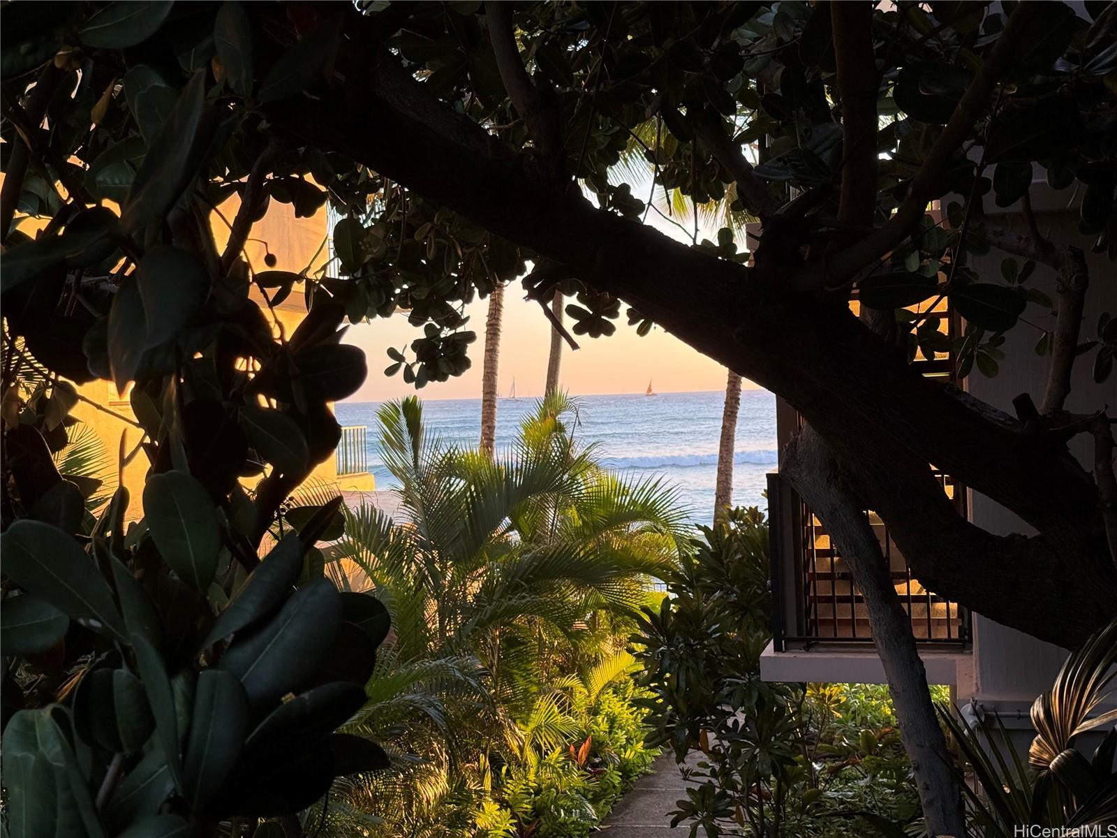 2987 Kalakaua condo # 201, Honolulu, Hawaii - photo 16 of 16