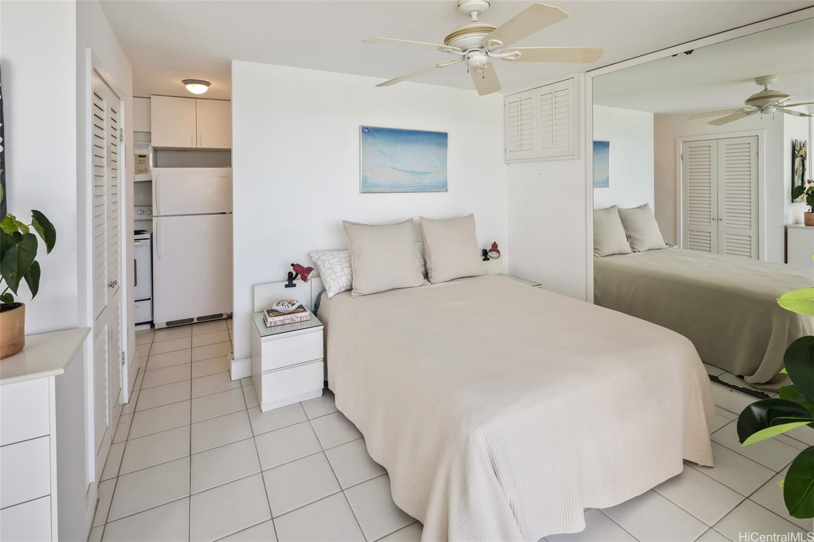 2987 Kalakaua condo # 205, Honolulu, Hawaii - photo 14 of 22