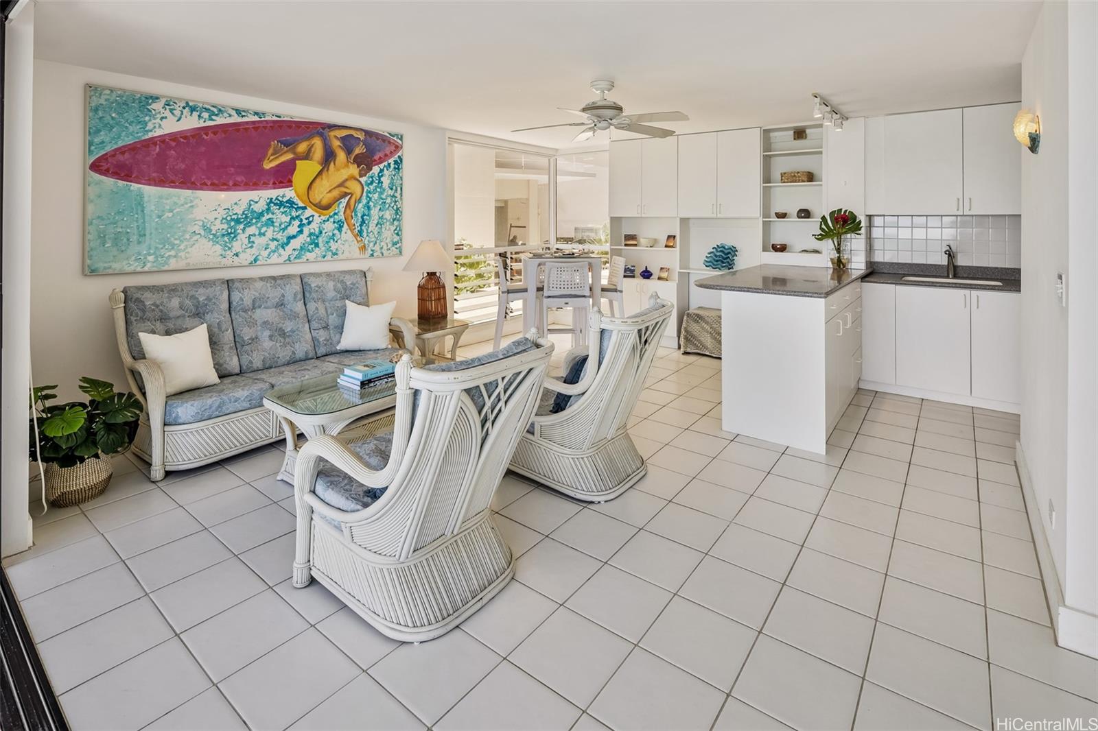 2987 Kalakaua condo # 205, Honolulu, Hawaii - photo 10 of 22