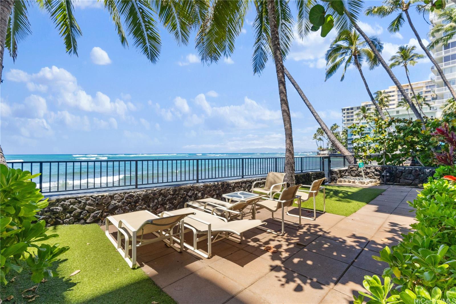 2987 Kalakaua condo # 304, Honolulu, Hawaii - photo 13 of 18