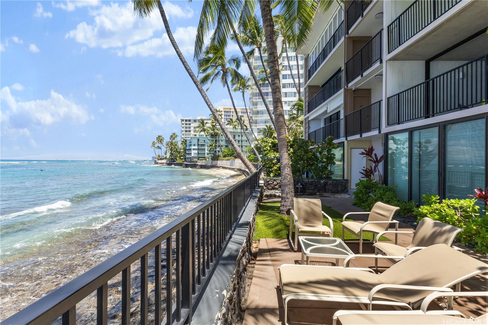 2987 Kalakaua condo # 304, Honolulu, Hawaii - photo 14 of 18