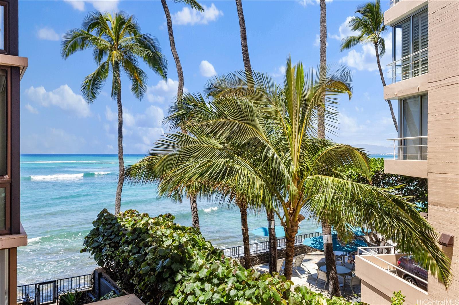 2987 Kalakaua condo # 304, Honolulu, Hawaii - photo 3 of 18