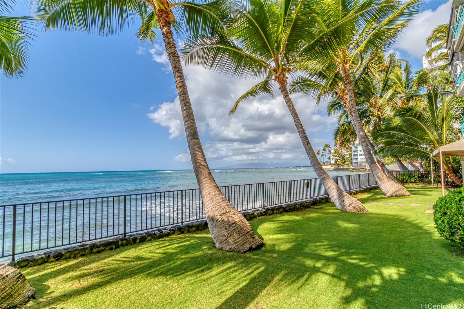 Tahitienne Inc condo # 202, Honolulu, Hawaii - photo 20 of 25