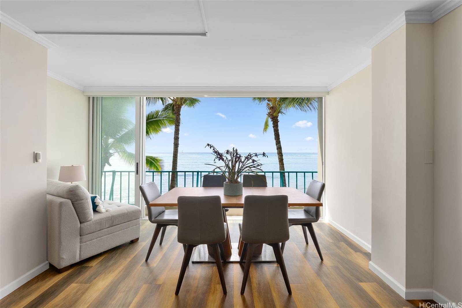 Tahitienne Inc condo # 202, Honolulu, Hawaii - photo 3 of 25