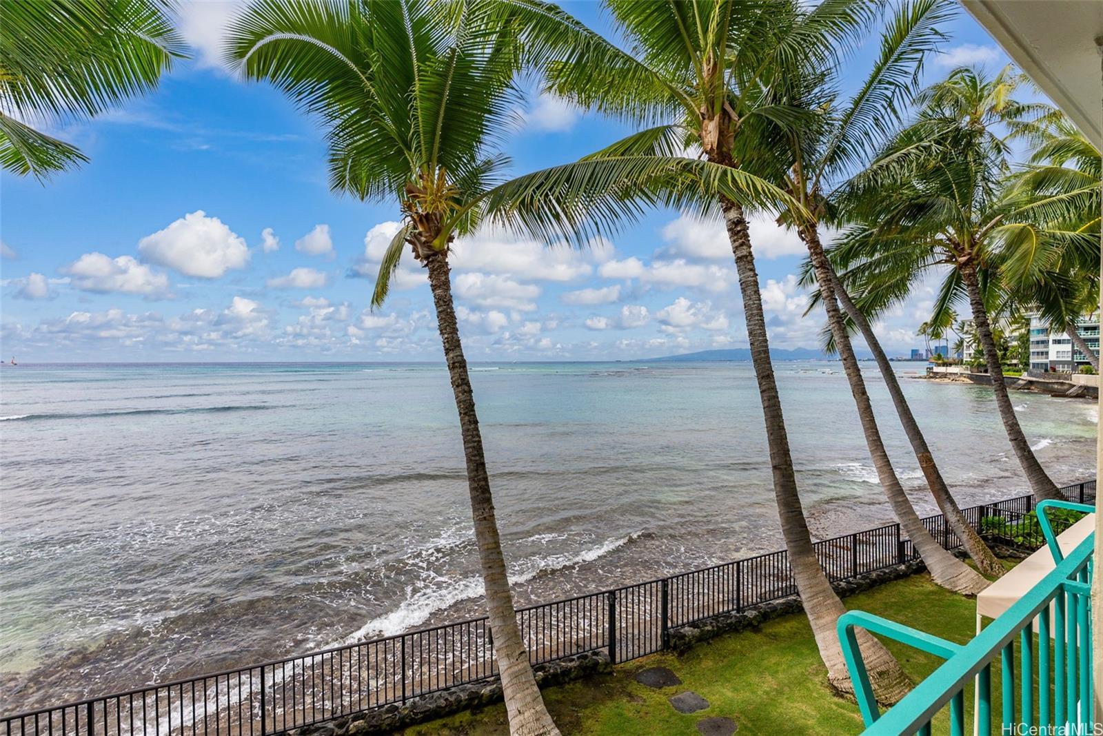 Tahitienne Inc condo # 202, Honolulu, Hawaii - photo 3 of 25