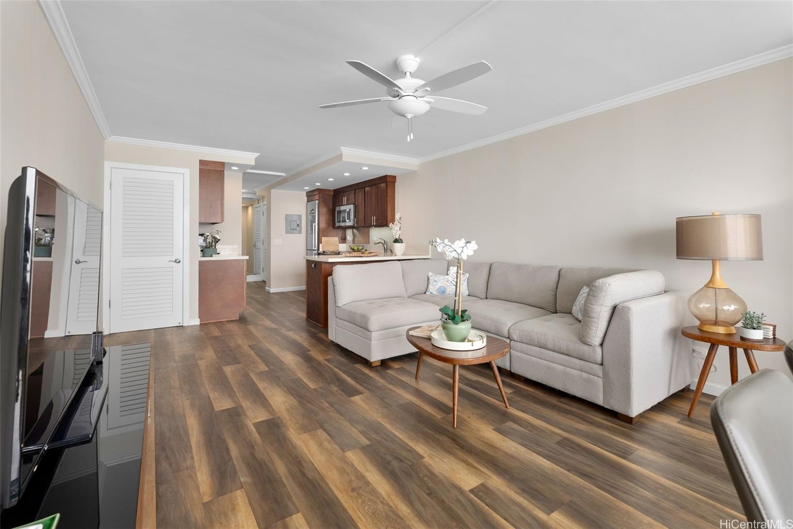 Tahitienne Inc condo # 202, Honolulu, Hawaii - photo 22 of 25