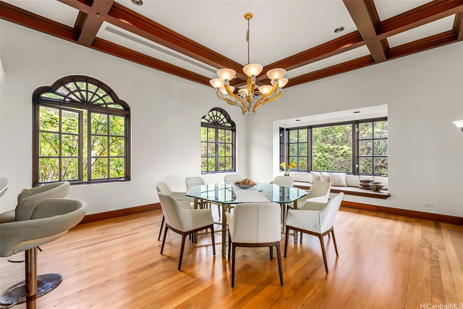 2999  Makalei Place Diamond Head, Diamond Head home - photo 11 of 25