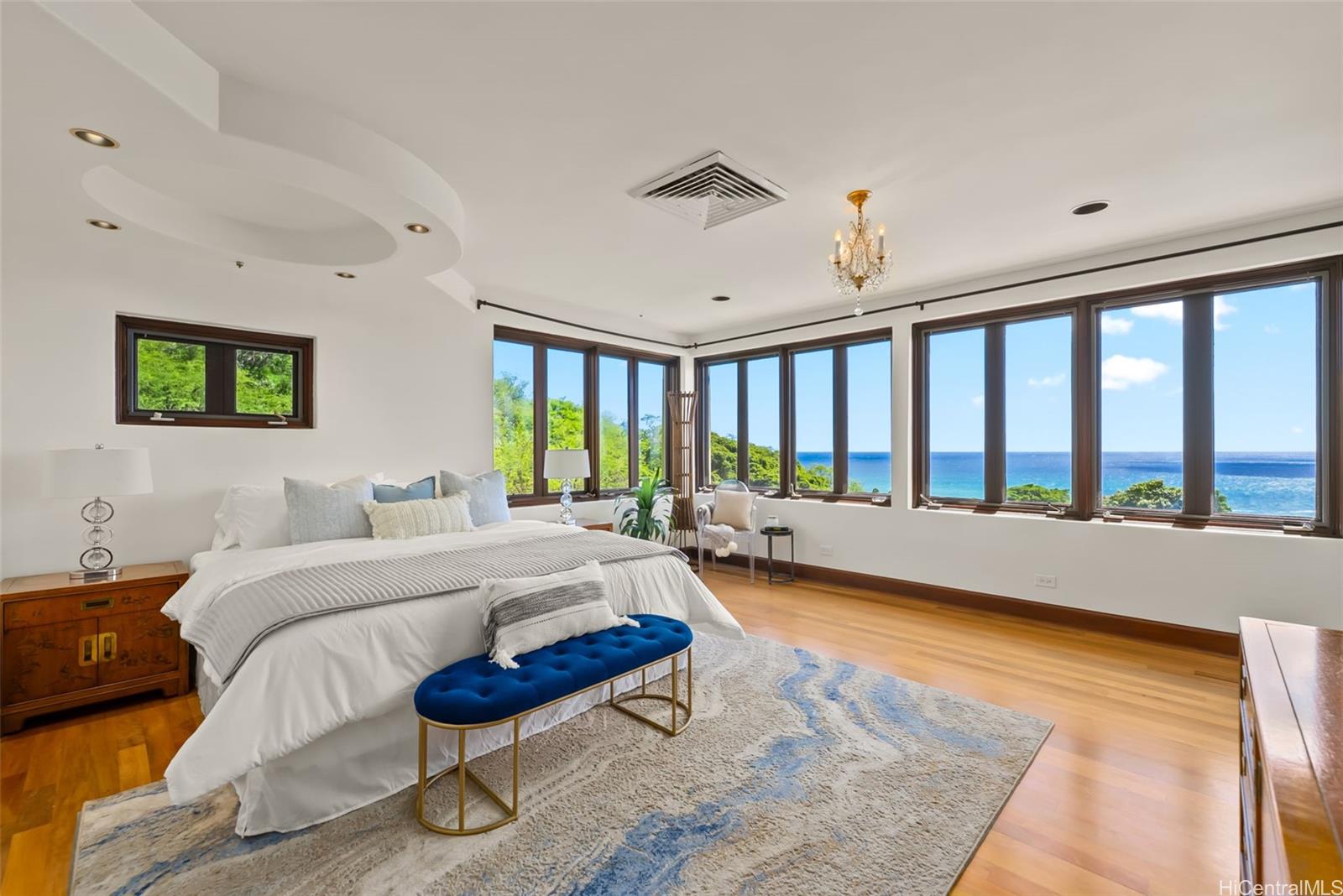 2999  Makalei Place Diamond Head, Diamond Head home - photo 17 of 25