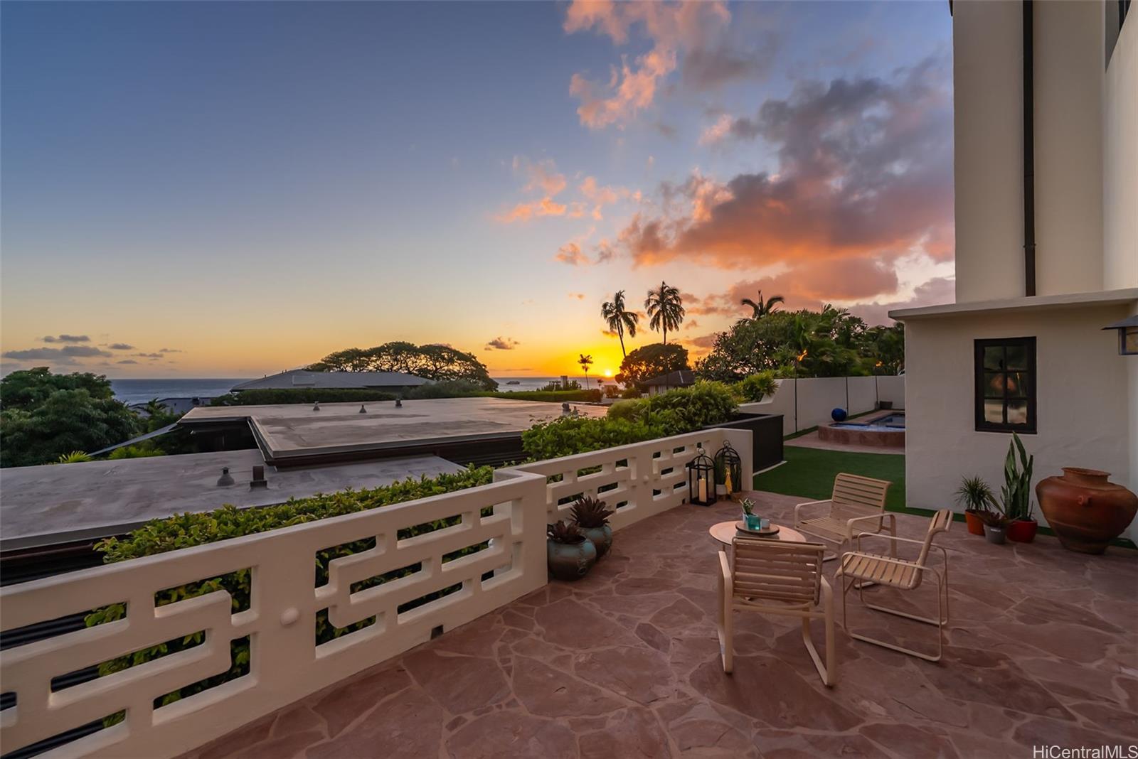 2999  Makalei Place Diamond Head, Diamond Head home - photo 10 of 25