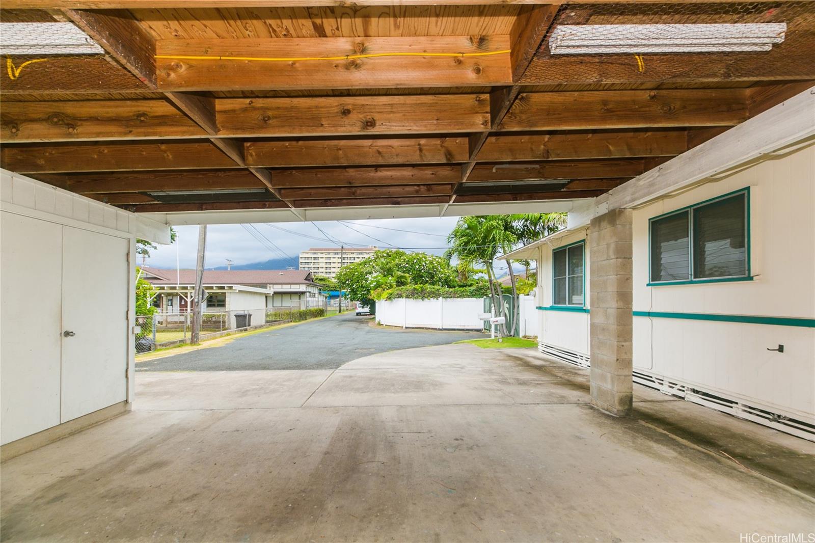 30 Maluniu Ave KAILUA - Rental - photo 23 of 25