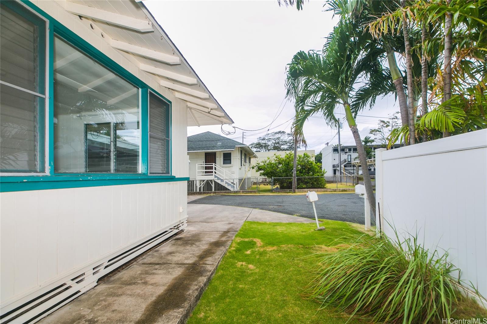 30 Maluniu Ave KAILUA - Rental - photo 24 of 25