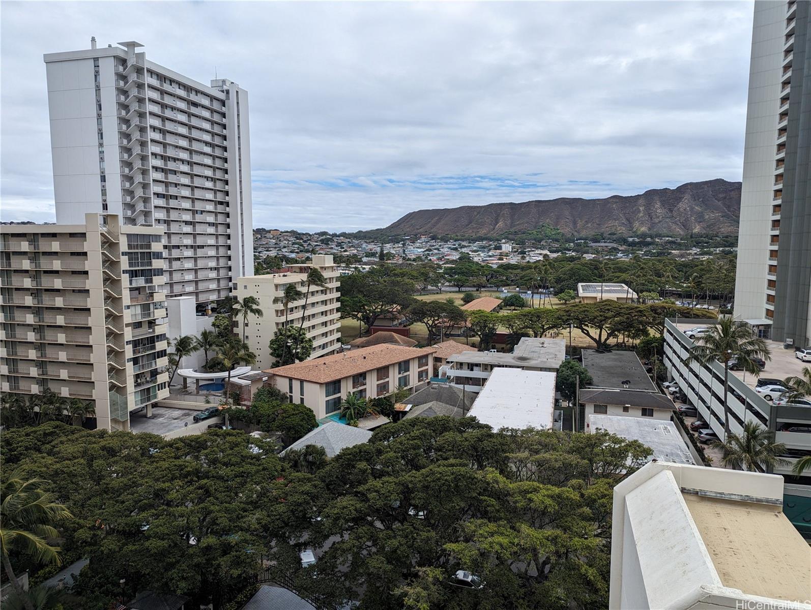 Liliuokalani Gardens condos for sale Oahu, Hawaii Hawaii House