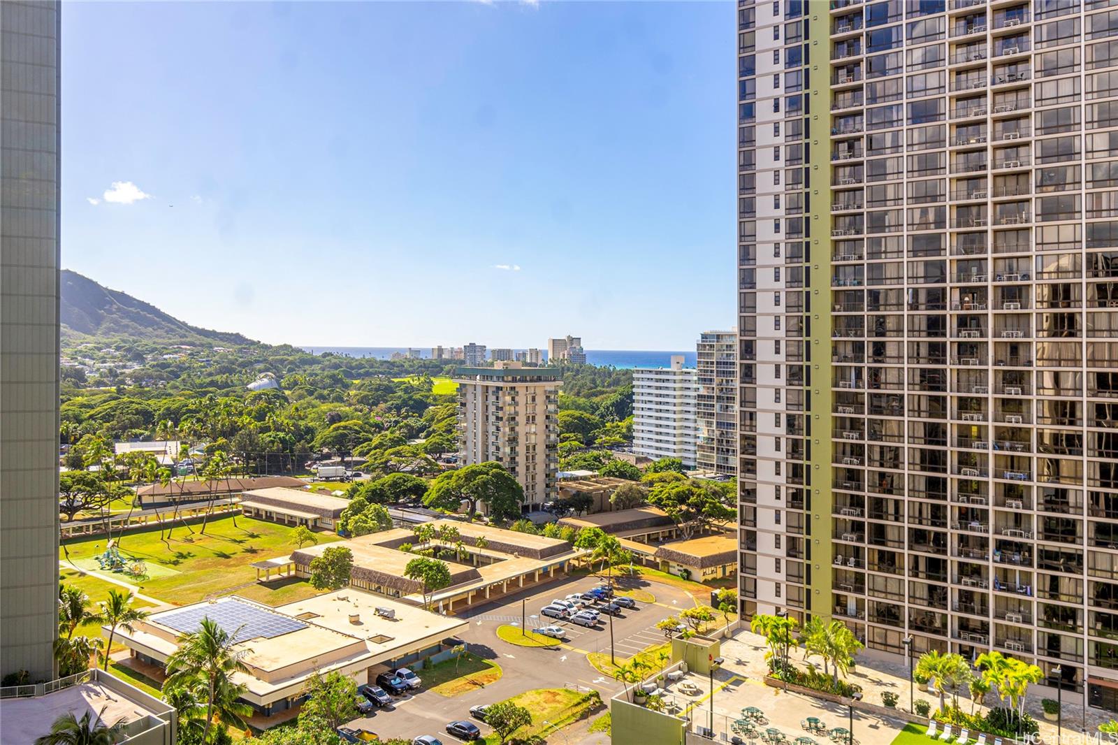 Liliuokalani Gardens condo # 1807, Honolulu, Hawaii - photo 10 of 22