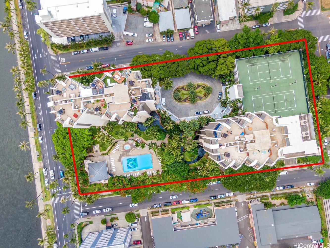 Liliuokalani Gardens condo # 1815, Honolulu, Hawaii - photo 13 of 25