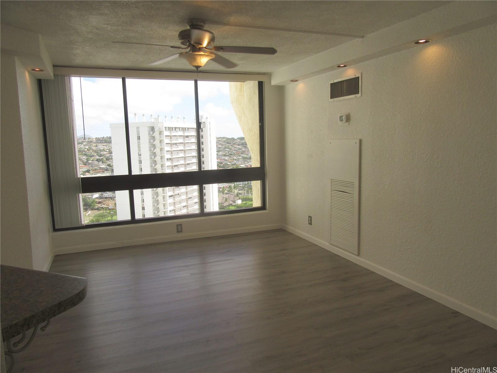 300 Wai Nani Way Honolulu - Rental - photo 14 of 24