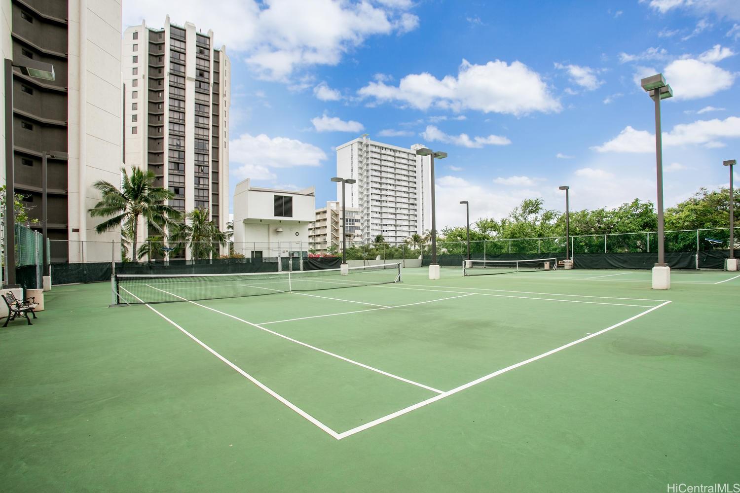 300 Wai Nani Way Honolulu - Rental - photo 10 of 20