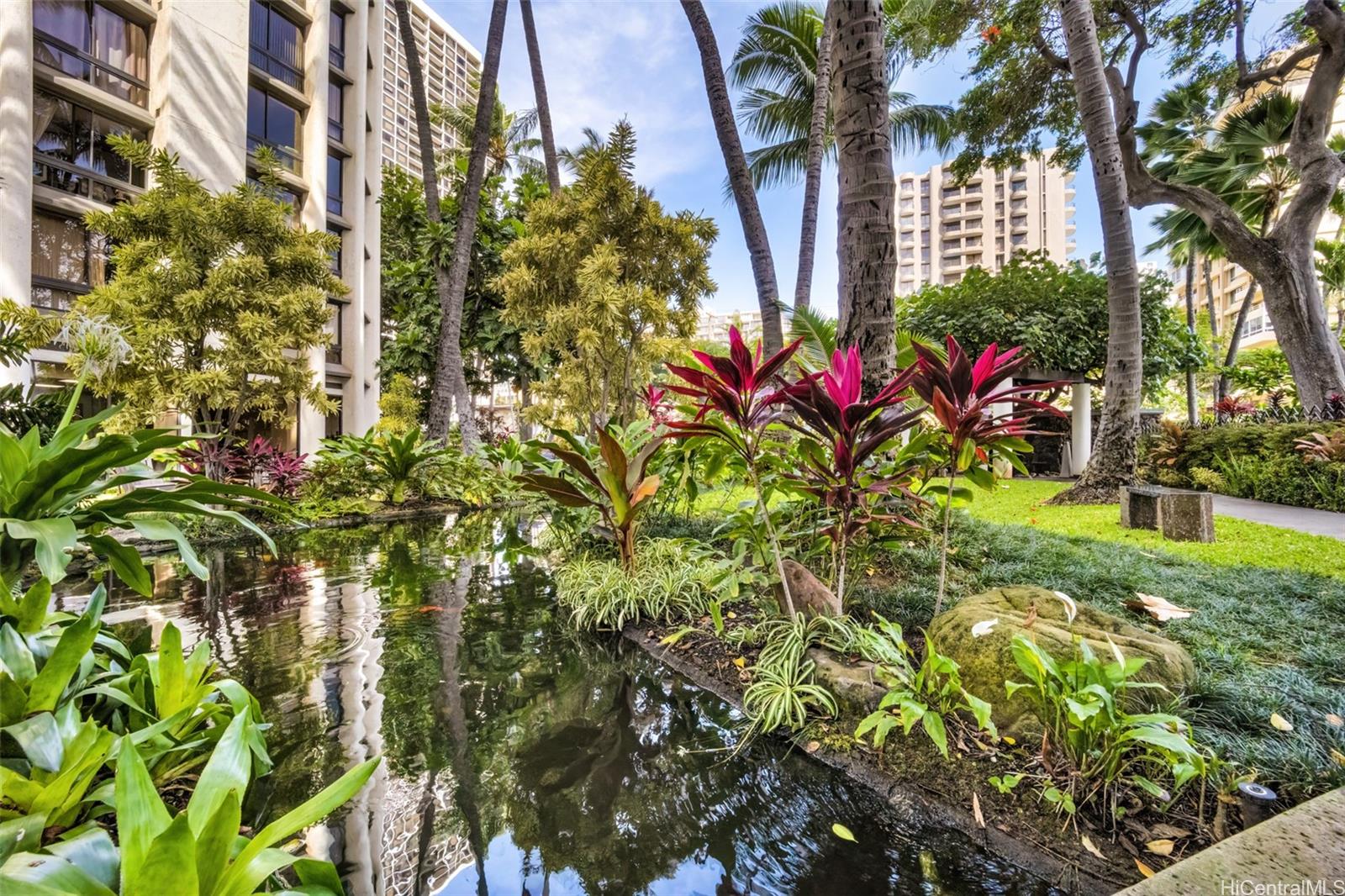 Liliuokalani Gardens condo # 2315, Honolulu, Hawaii - photo 16 of 24