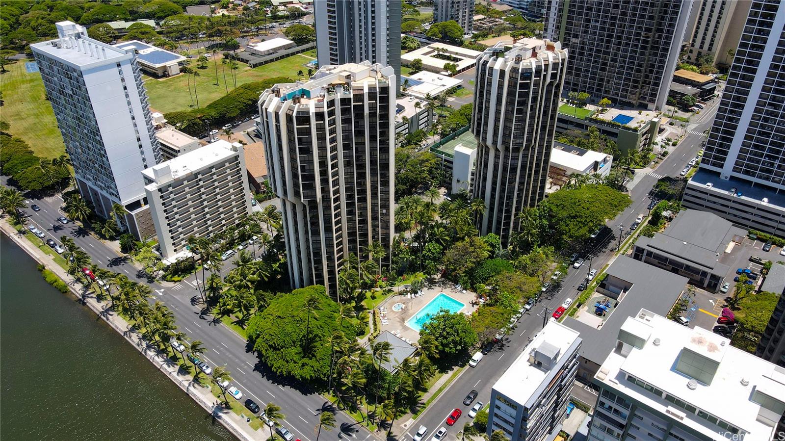 Liliuokalani Gardens condo # 415, Honolulu, Hawaii - photo 20 of 22