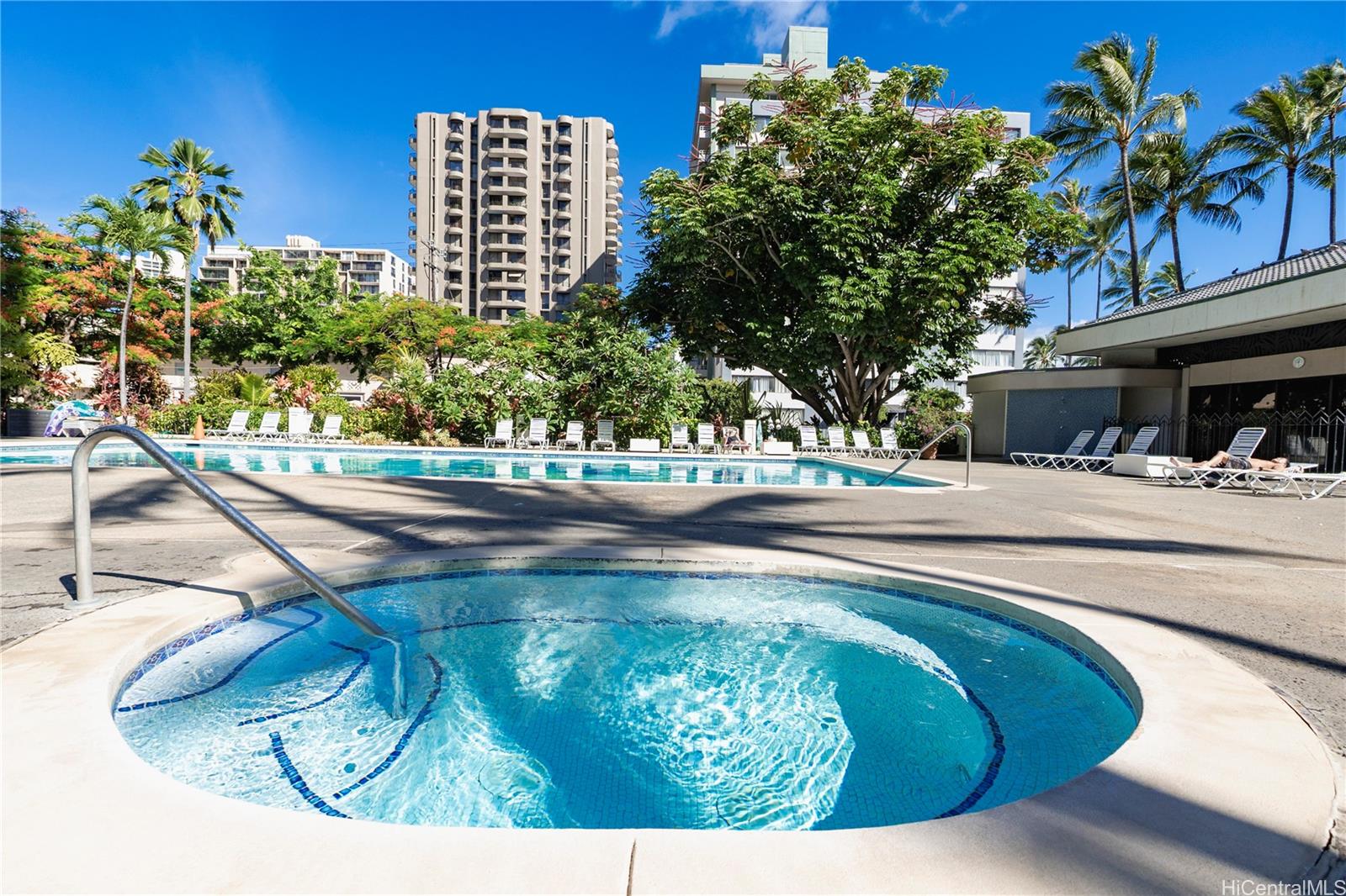 Liliuokalani Gardens condo # 419, Honolulu, Hawaii - photo 15 of 25