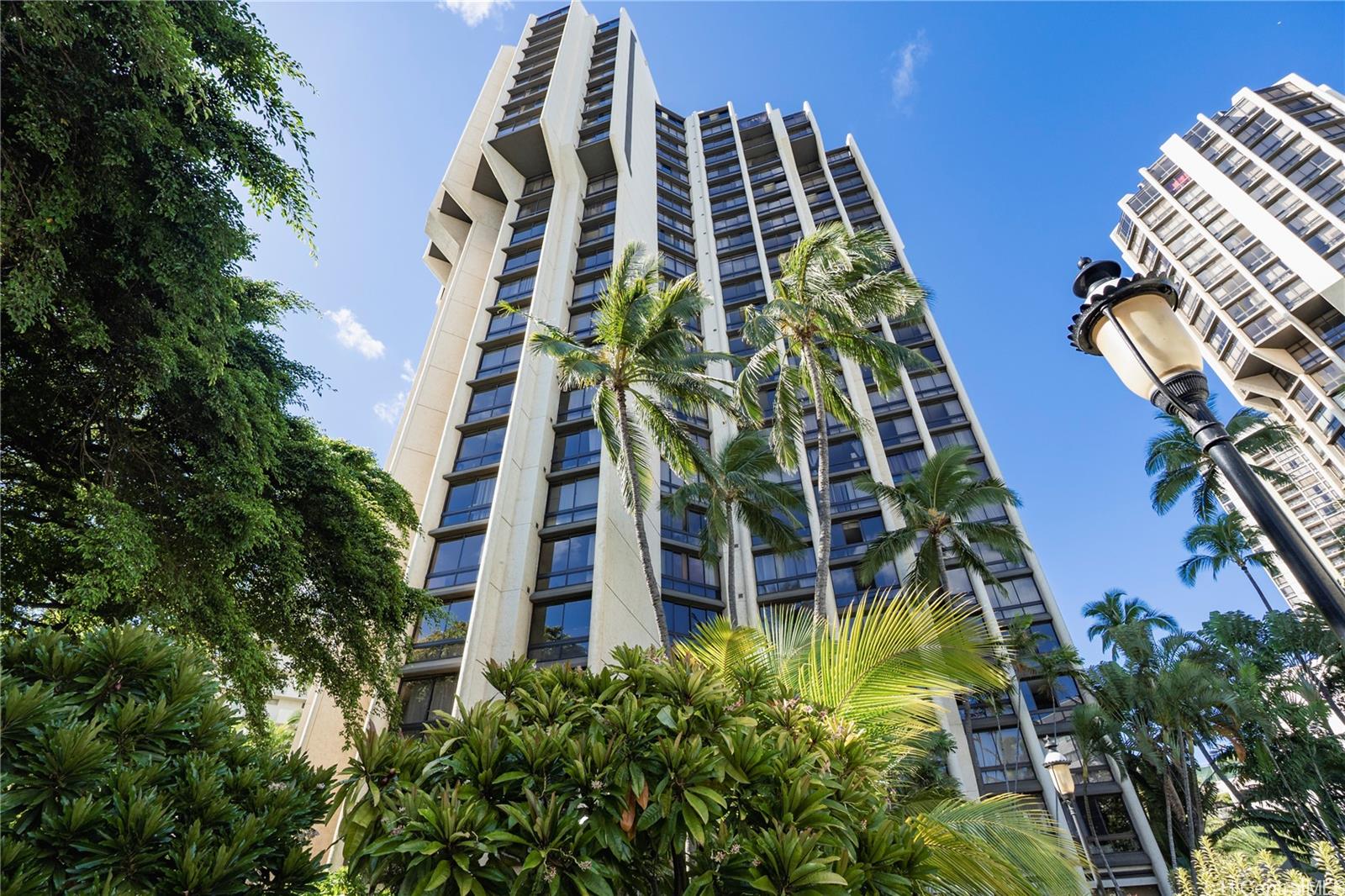 Liliuokalani Gardens condo # 419, Honolulu, Hawaii - photo 25 of 25