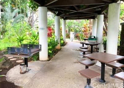 Liliuokalani Gardens condo # Apt II2412, Honolulu, Hawaii - photo 11 of 13