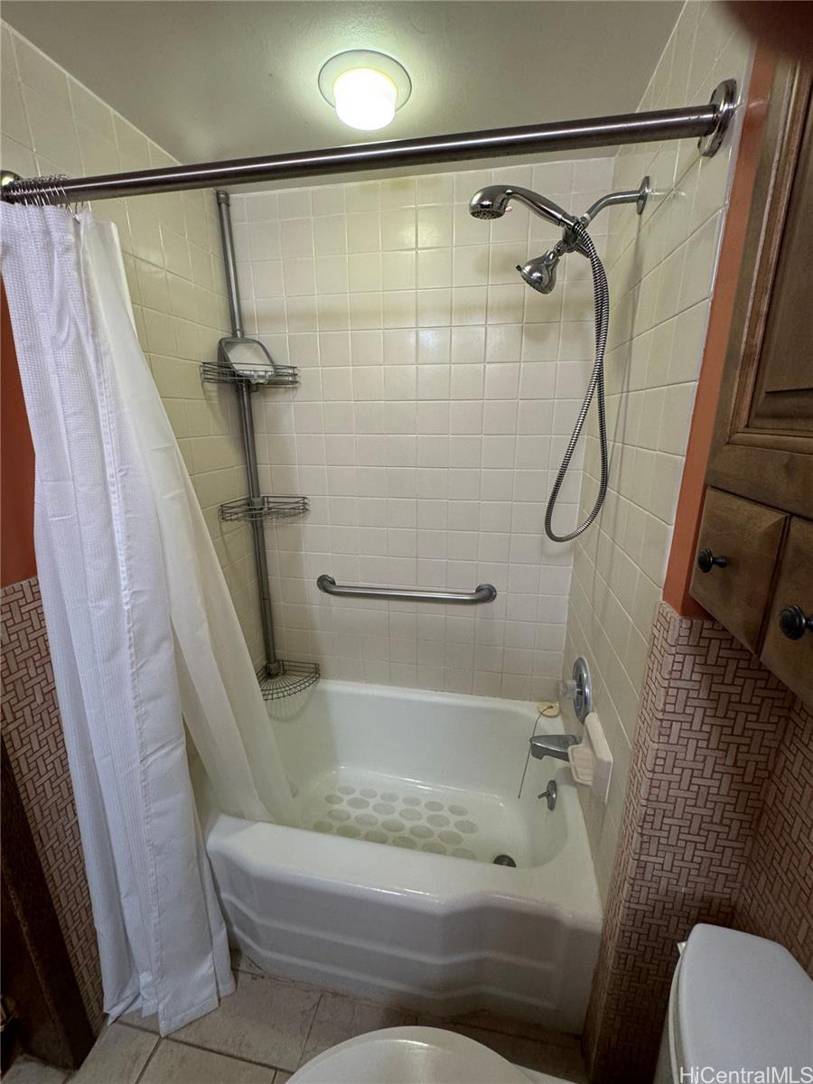 300 Wai Nani Way Honolulu - Rental - photo 8 of 17