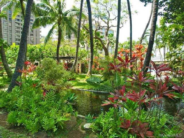 Liliuokalani Gardens condo # I/1208, Honolulu, Hawaii - photo 7 of 10