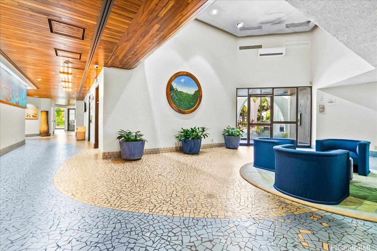 Liliuokalani Gardens condo # I1505, Honolulu, Hawaii - photo 13 of 23