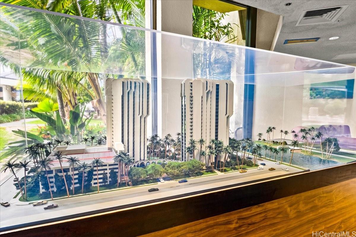 Liliuokalani Gardens condo # I1505, Honolulu, Hawaii - photo 16 of 23