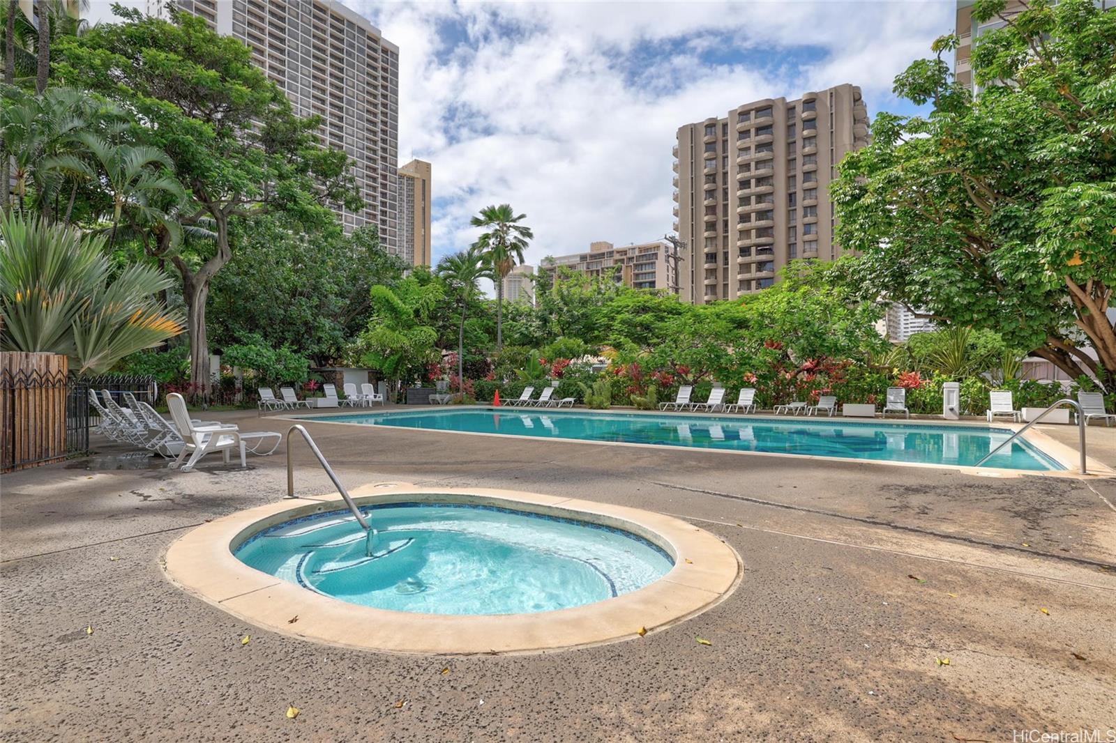 Liliuokalani Gardens condo # I-1801, Honolulu, Hawaii - photo 15 of 25