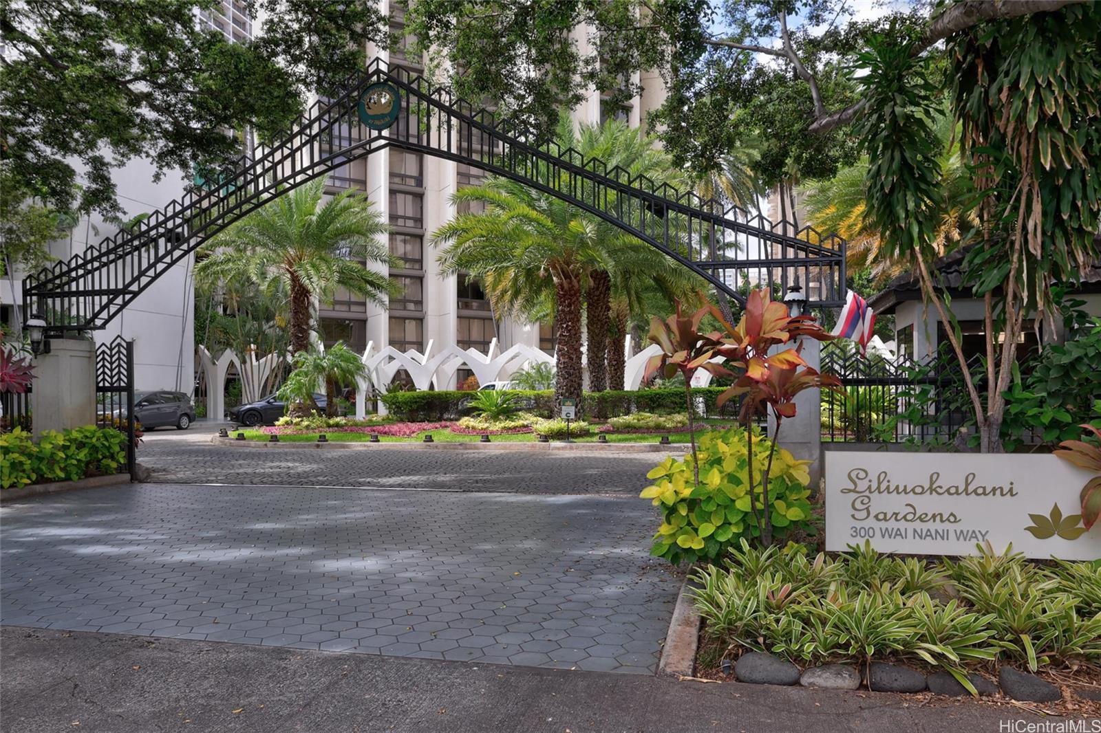 Liliuokalani Gardens condo # I-1801, Honolulu, Hawaii - photo 22 of 25