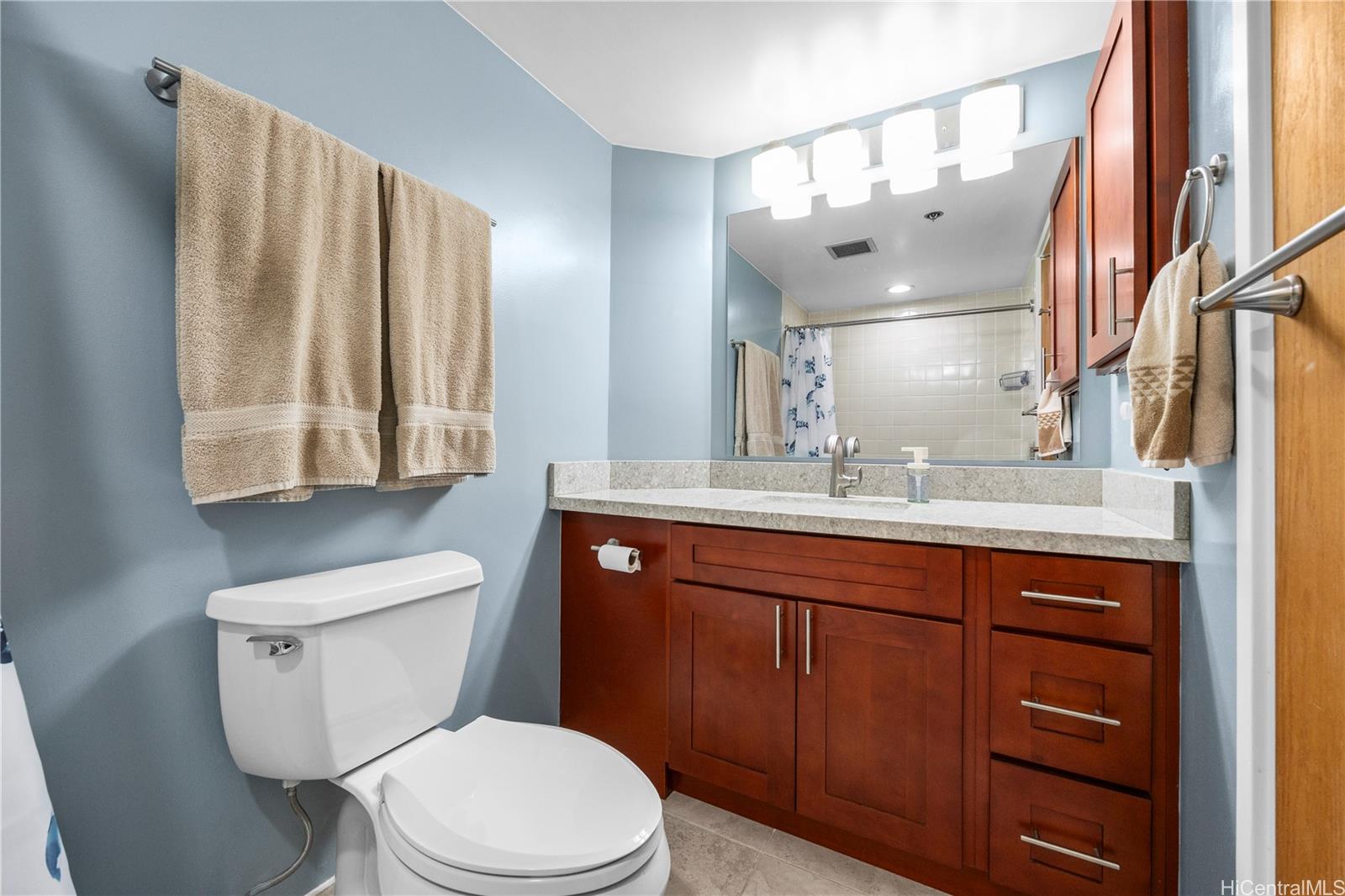 300 Wai Nani Way Honolulu - Rental - photo 18 of 25