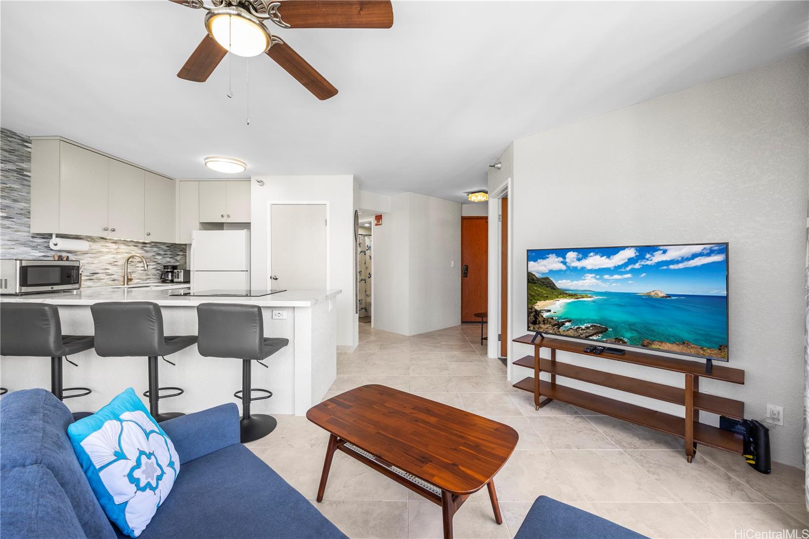 300 Wai Nani Way Honolulu - Rental - photo 10 of 25