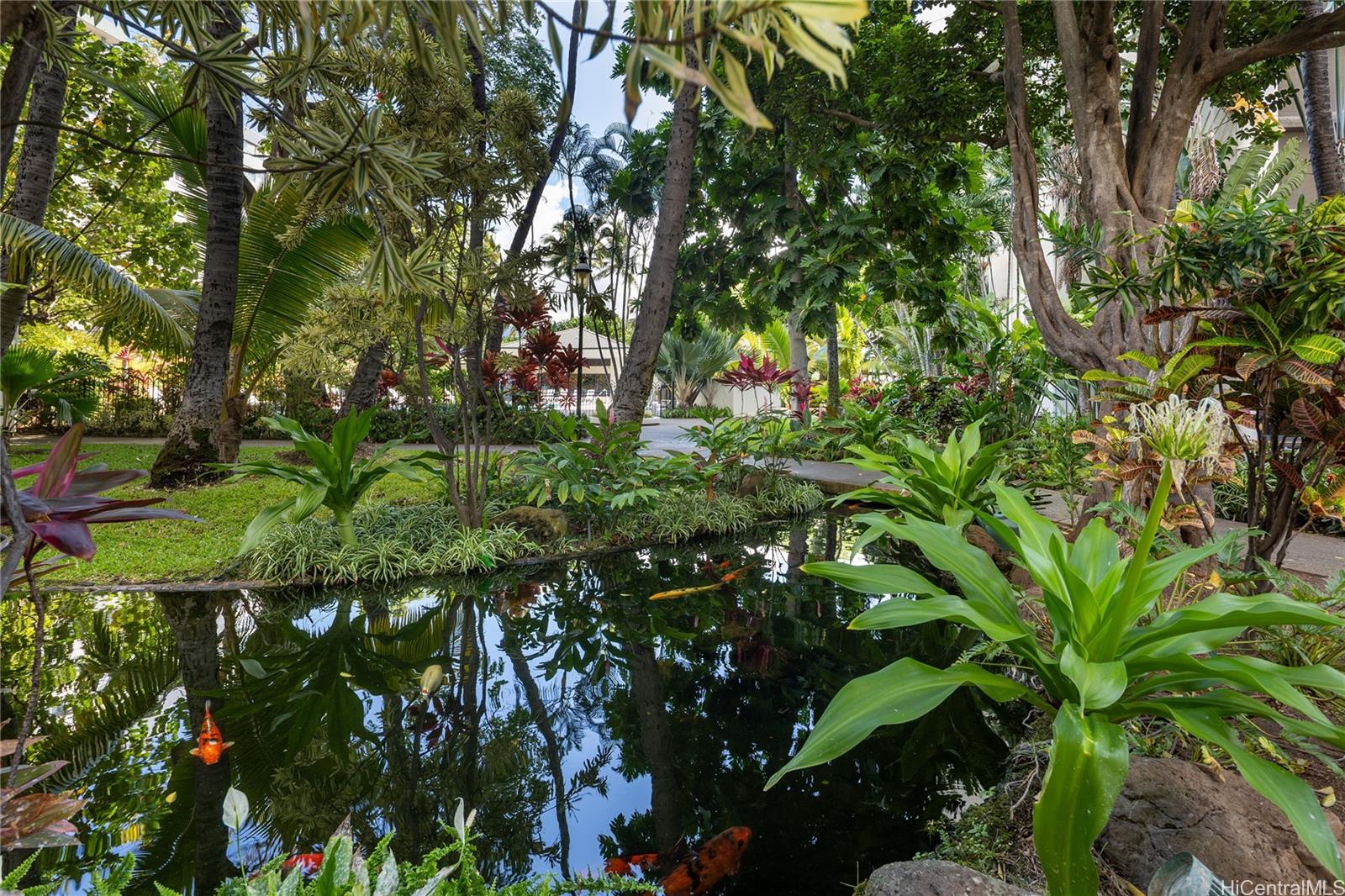 Liliuokalani Gardens condo # I2108, Honolulu, Hawaii - photo 13 of 20