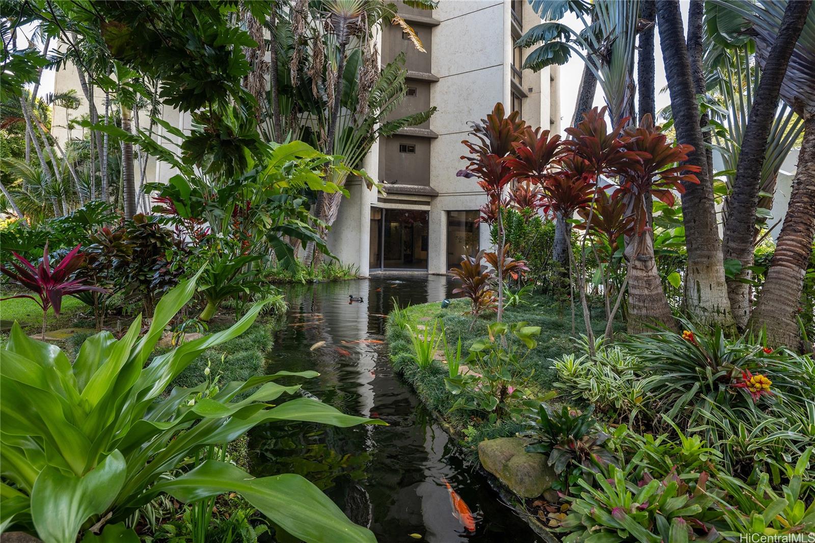 Liliuokalani Gardens condo # I2108, Honolulu, Hawaii - photo 14 of 20