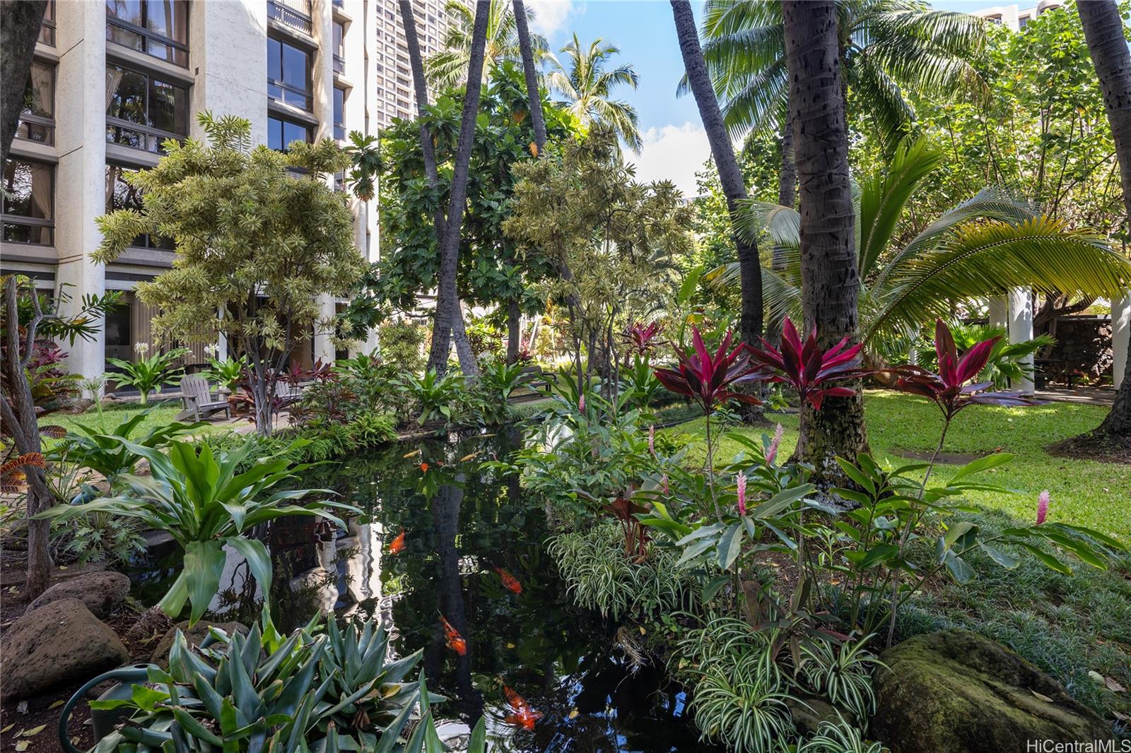 Liliuokalani Gardens condo # I2108, Honolulu, Hawaii - photo 16 of 20