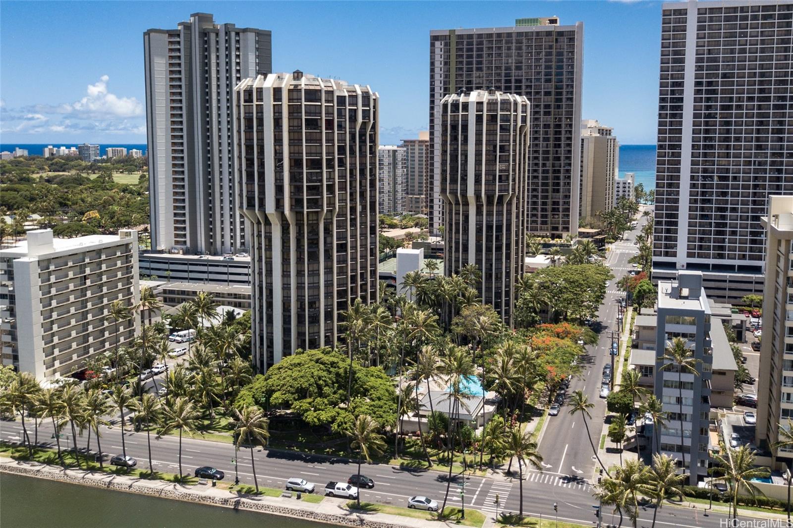 Liliuokalani Gardens condo # I-708, Honolulu, Hawaii - photo 11 of 13