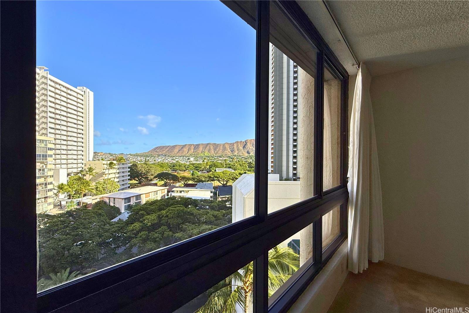 Liliuokalani Gardens condo # I905, Honolulu, Hawaii - photo 3 of 22