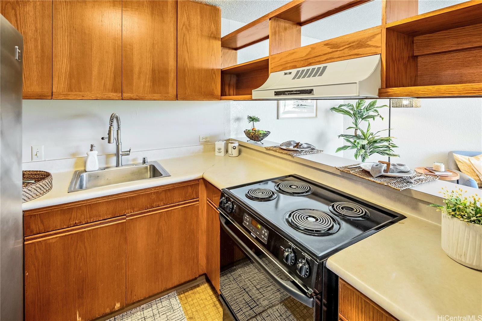 Liliuokalani Gardens condo # II1014-King Tower, Honolulu, Hawaii - photo 11 of 25