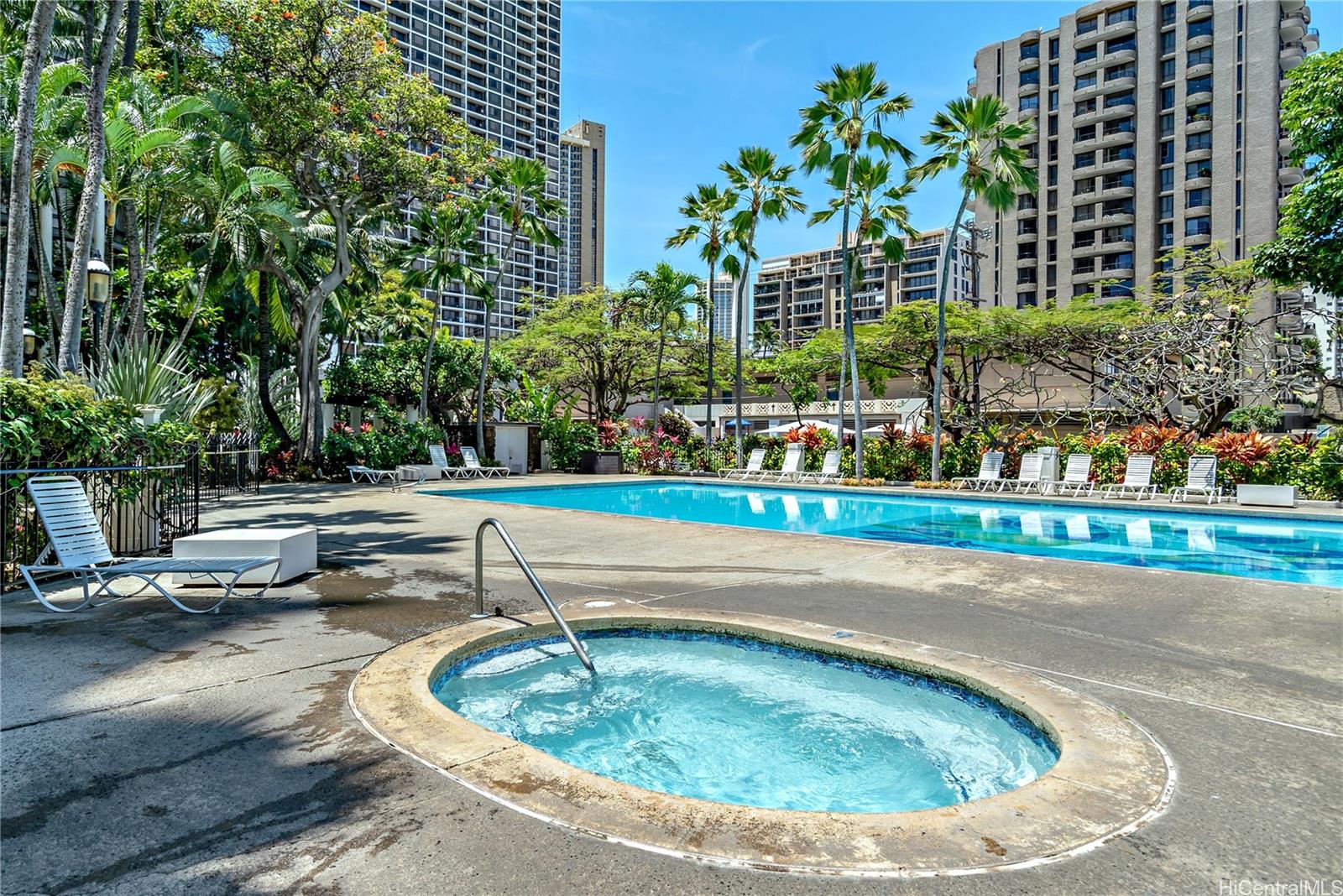 Liliuokalani Gardens condo # II1014-King Tower, Honolulu, Hawaii - photo 20 of 25