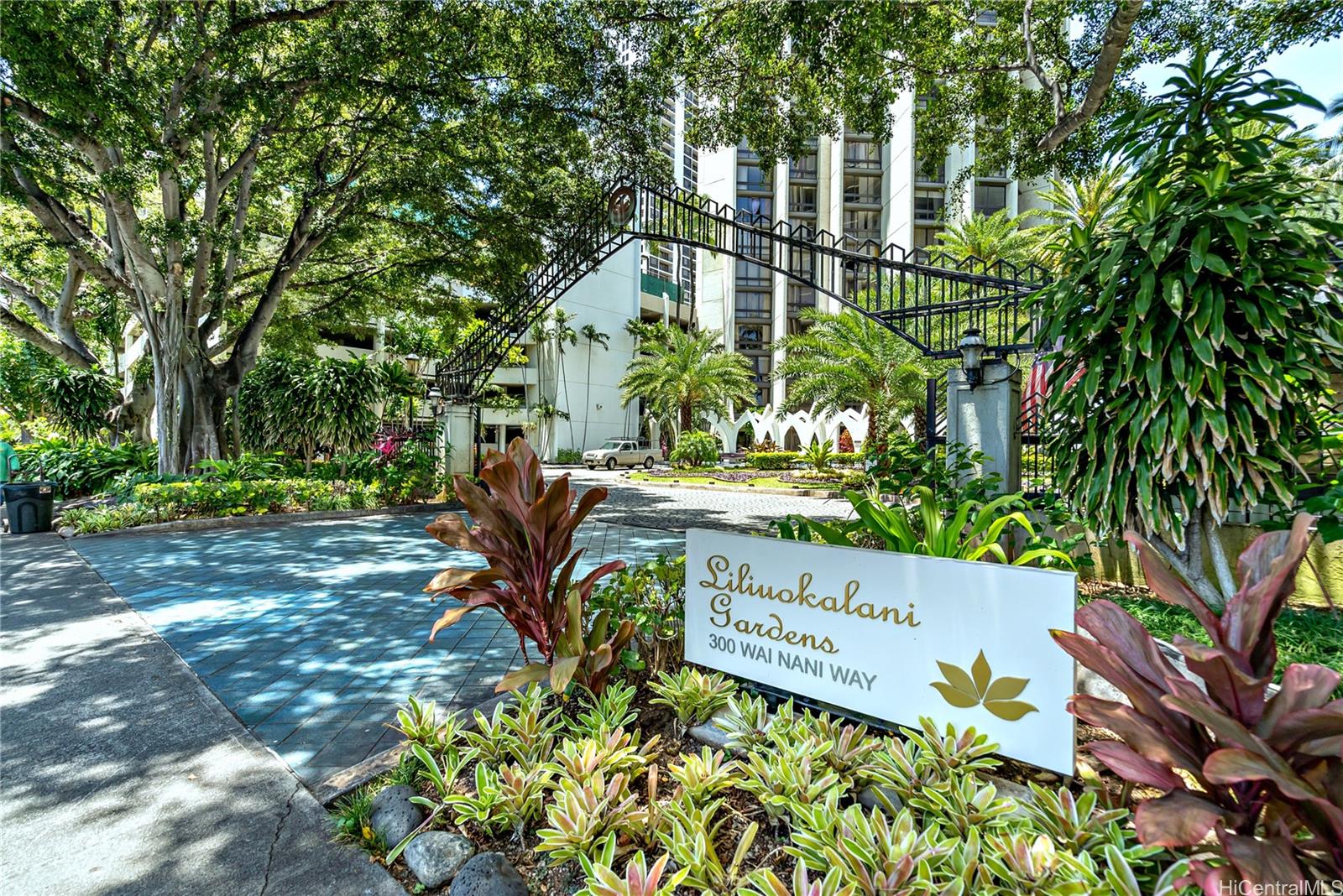 Liliuokalani Gardens condo # II1014-King Tower, Honolulu, Hawaii - photo 24 of 25
